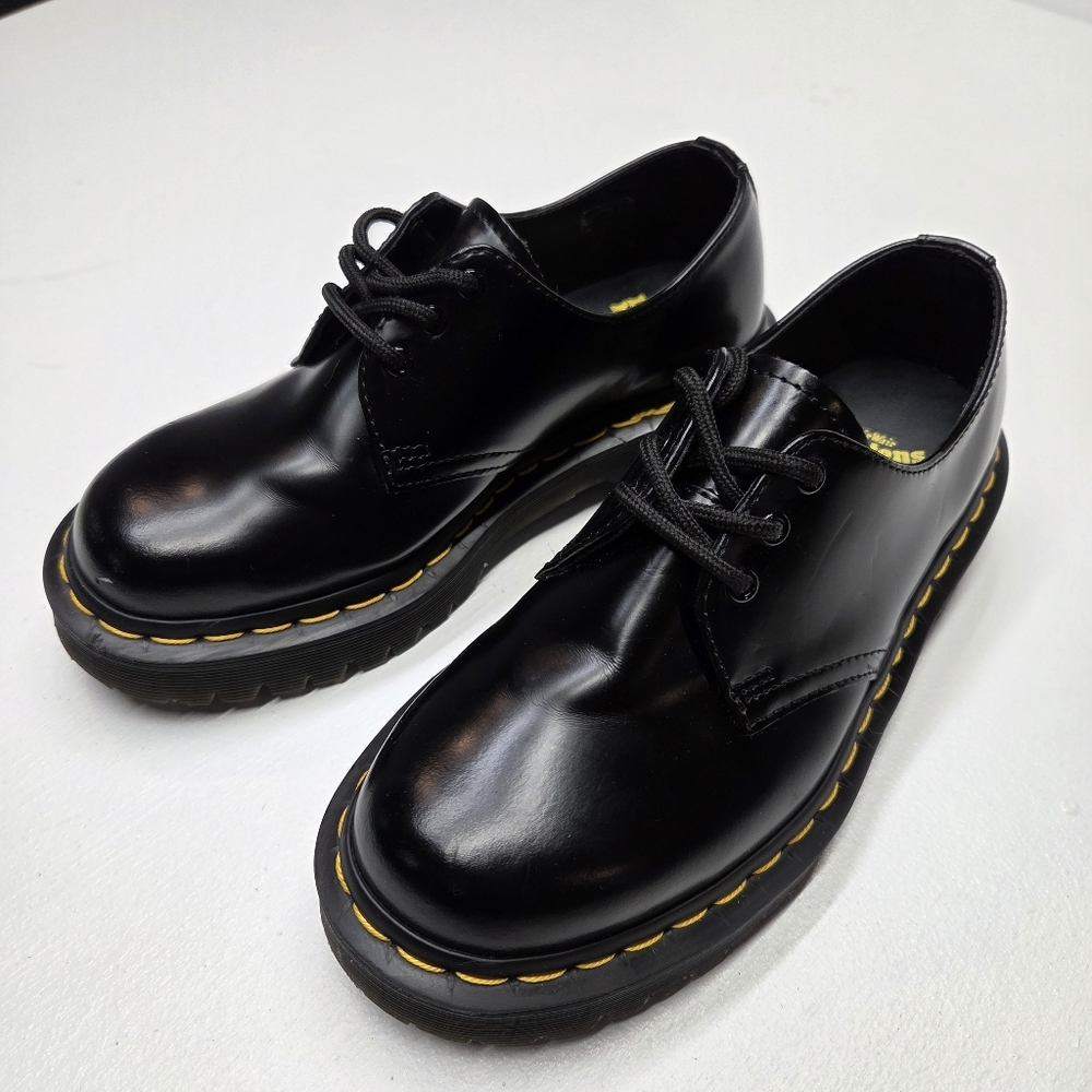Dr. Martens 1461 Smooth Leather Shoes Like New.